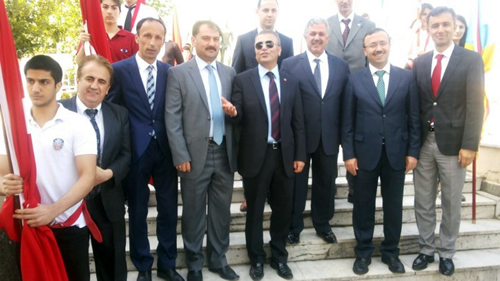19 Mays Atatrk' Anma Genlik ve Spor Bayram skdar'da kutland