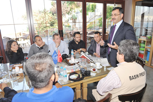 Üsküdar Belediye Başkanı Mustafa Kara, yerel basın temsilcileri ile bir araya geldi.