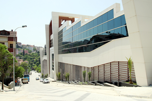 engelky Mehmet akr Kltr ve Spor Merkezi