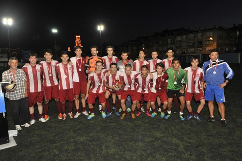 8. Katibim Futbol Turnuvas'nn ampiyonu Selimiye