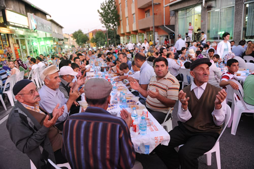 Yavuztrk'de iftar vaktine byk ilgi