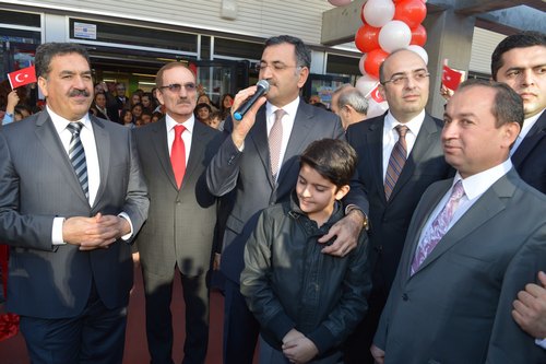 Yavuztrk, Sultantepe ve cadiye'de alan yeni okullar skdarllarn hizmetinde