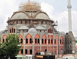 Güzeltepe'de cemaat bitti cami bitmedi