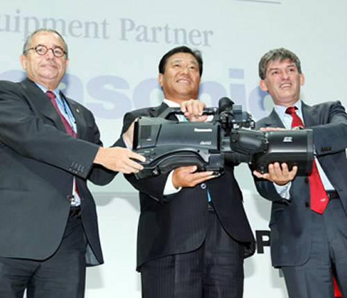 Panasonic, Uluslararası Olimpiyat Komitesi (IOC) ve Olimpiyat Yayın Servisleri (OBS) 2012 Londra Olimpiyat Oyunları'nın 3D canlı yayını için işbirliğine gitti.