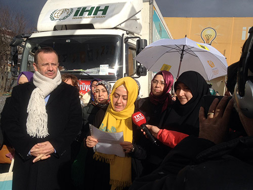 Üsküdar'da Bayırbucak Türkmenleri için yardım kampanyası düzenlendi