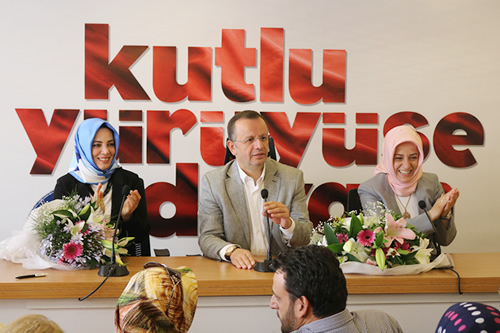 AK Parti Üsküdar İlçe Kadın Kolları Başkanlığı için nöbet değişimi gerçekleşti.