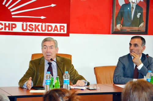 CHP İstanbul Milletvekili ve TBMM Dışişleri Komisyonu CHP Grup Sözcüsü, eski Büyükelçi Osman Korutürk CHP Üsküdar İlçe Başkanlığı'nda ''Atatürk'ün Dış Politikası ve Günümüz'' konulu bir konferans verdi.