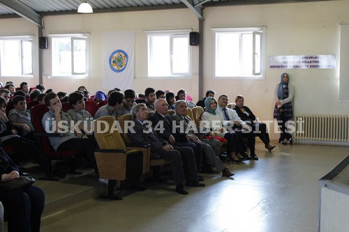 Fazilet Vakf Eitim Kurumlar Altunizade yerlekesinde dzenlenen programa Bilgi niversitesi Mtevelli Heyet yesi Prof. Dr. Deniz lke Arboan, lim ve Fazilet Vakf Eitim Kurumlar Genel Mdr Veli irin, zel skdar Balarba Anadolu Lisesi ve zel stanbul Fen Lisesi Mdr Hasan nald, zel skdar lkOkulu ve Ortaokulu Mdr Ahmet Meral katld.