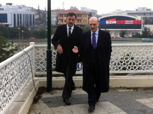Çevre ve Şehircilik Bakanı Erdoğan Bayraktar, bu sabah Üsküdar'da incelemelerde bulundu.