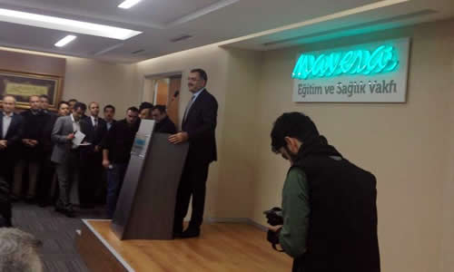 Mavera Eğitim ve Sağlık Vakfı'nın Üsküdar'daki yeni genel merkezi törenle açıldı.