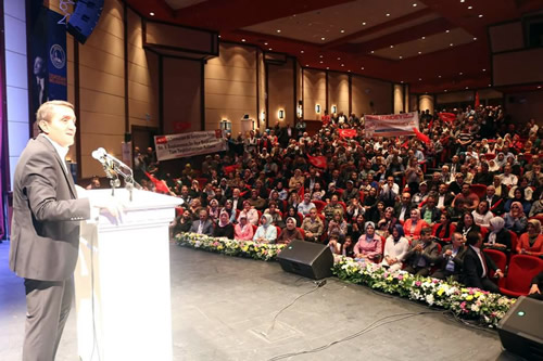 ''Direni'ten Dirilie 15 Temmuz skdar'' eitim program AK Parti stanbul l Bakan Selim Temurci'nin katlmyla gerekleti.