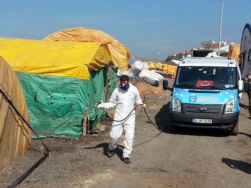 Kurban Bayramna sayl gnler kala, Belediyeler vatandalara kurban kesiminde yardmc olmak iin var gcyle alyor.