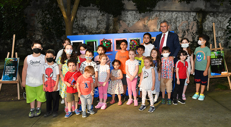 Tarihi engelky Bekardere emesi'nin al trenine skdar Belediye Bakan Hilmi Trkmen, 15 Temmuz Gazisi ayn zamanda engelky Muhtar Can Cumurcu ve engelkyller katlm salad.