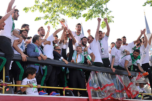 Hilmi Türkmen, ''Şampiyonluk primi olarak futbolcular ve teknik ekibimizi Umre'ye yolluyoruz''