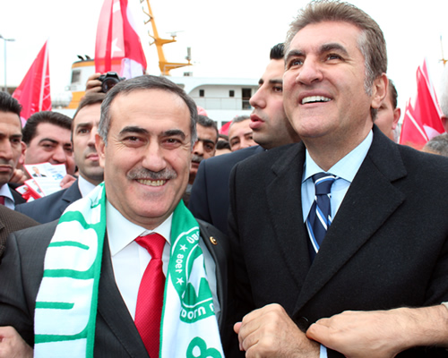 CHP İstanbul Büyükşehir Belediye Başkan Adayı Mustafa Sarıgül ve Üsküdar adayı İhsan Özkes