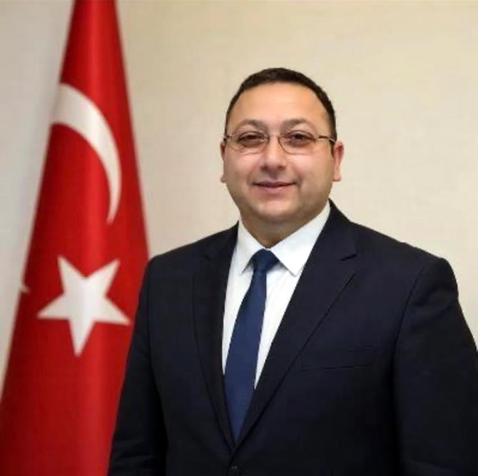 Dündar Ziya Gültekin kimdir?