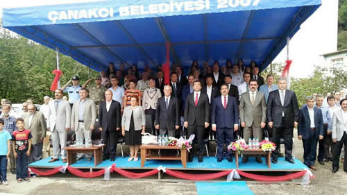  TOGEMDER'in yaptrd Giresun anak Okul ncesi Eitim Biriminin al iin Bakan Hilmi Trkmen ve beraberindekiler Giresun'a geti.