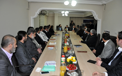 Hilmi Türkmen, Semerkand Vakfı Yönetim Kurulu Üyeleri ve Dernek Başkanlarıyla bir araya geldi