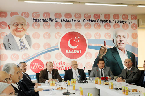 Saadet Partisi Üsküdar İlçe Başkanı Erol Belen : ''Sandıktan Al haberi kampanyasıyla halkımızın nabzını tutuyoruz.''