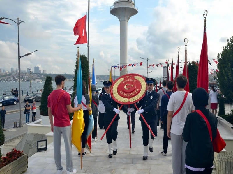 100.'c ylnda 30 Austos Zafer Bayram skdar'da cokuyla kutland