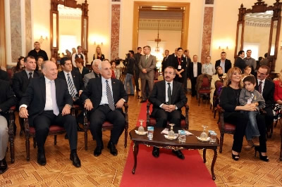 Okul öncesi eğitimi yaygınlaştırmak amacıyla Üsküdar Adile Sultan Öğretmenevi'nde bir protokol töreni düzenlendi.