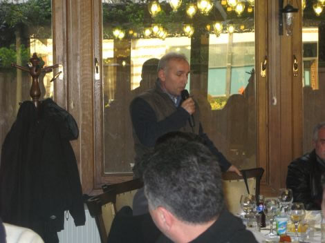 Üsküdar Kaymakamlığı ve Üsküdar Belediye Başkanlığı'nın, davetlisi olarak ilk defa çeşitli branşlarda, Üsküdar İlçemizde faaliyet gösteren bütün kulüpler bir araya gelerek sorunlarını konuştu.