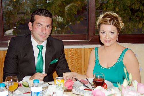 Üsküdar eski Ülkü Ocakları Başkanı Okan Ertorun, Zeynep Sevtuğ Şahingil ile nişanlandı.