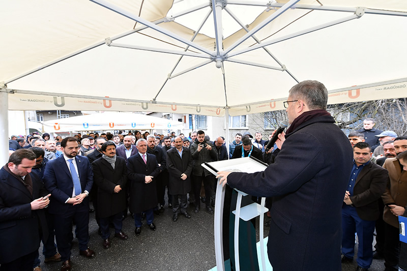 skdar Belediyesi tarafndan Yavuztrk Mahallesi'nde yapm tamamlanan 112 Acil Servisi'nin al gerekletirildi.