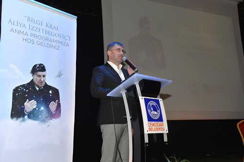 Programın açılış konuşmasını Üsküdar Belediye Başkanı Hilmi Türkmen yaptı.