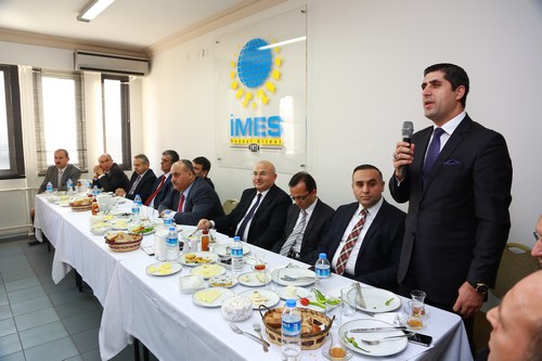 İşkur Ümraniye tarafından düzenlenen 1. İstişare ve Tanışma Programı, İMES Sanayi Sitesi Yönetimi'nin ev sahipliğinde gerçekleştirildi.