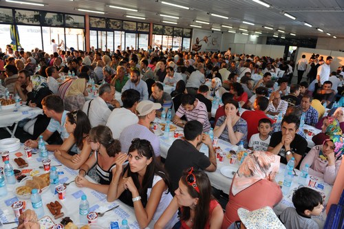 skdar Belediyesi bu Ramazan aynda da skdarllara dopdolu bir Ramazan vaat ediyor.