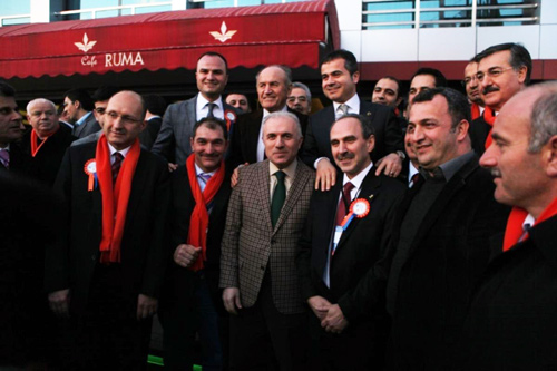 AK Parti stanbul l Bakan Aziz Babucu Habertrk Televizyonunda Sz Sende'de gndemdeki nemli gelimeleri Baliek lter'e deerlendirdi.