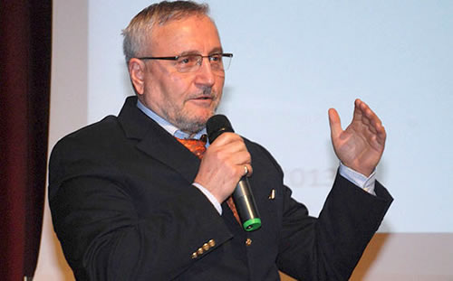 Saadet Partili Üsküdar Belediye Başkanı Yılmaz Bayat, 28 Şubat sürecinde de fişlendi
