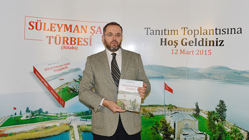 Prof. Dr. Erhan Afyoncu'nun kaleme aldığı ''Süleyman Şah Türbesi'' kitabının tanıtımı Üsküdar Belediyesi Nikah Sarayı Kız Kulesi Sosyal Tesisleri'nde yapıldı.