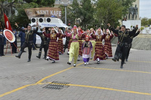 30 Austos Zafer Bayram, skdar'da cokuyla kutland