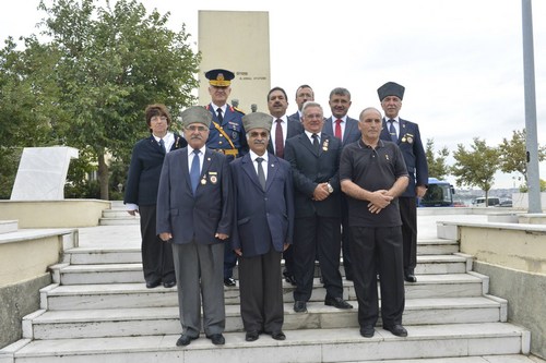 30 Austos Zafer Bayram, skdar'da cokuyla kutland