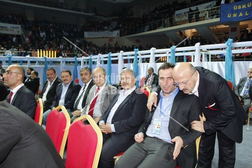AK Parti skdar 5. Olaan Kongresi'nden Kareler
