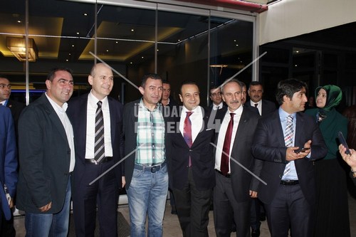 AK Parti skdar 5. Olaan Kongresi'nden Kareler