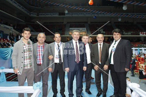 AK Parti skdar 5. Olaan Kongresi'nden Kareler