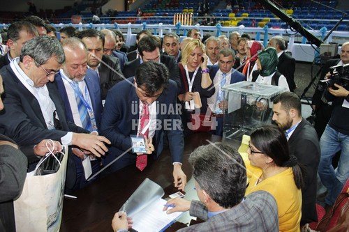 AK Parti skdar 5. Olaan Kongresi'nden Kareler