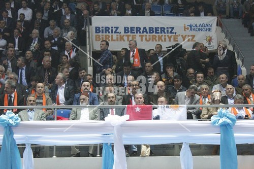 AK Parti skdar 5. Olaan Kongresi'nden Kareler