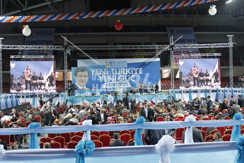 AK Parti skdar 5. Olaan Kongresi'nden Kareler