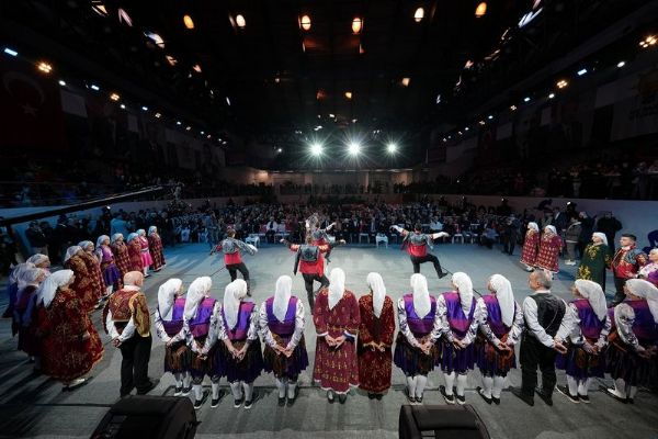 skdar Belediye Bakan Aday Hilmi Trkmen projelerini tantt