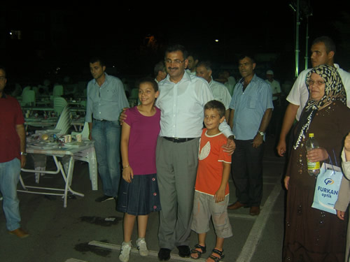 Bahelievler Mahallesi sokak iftar