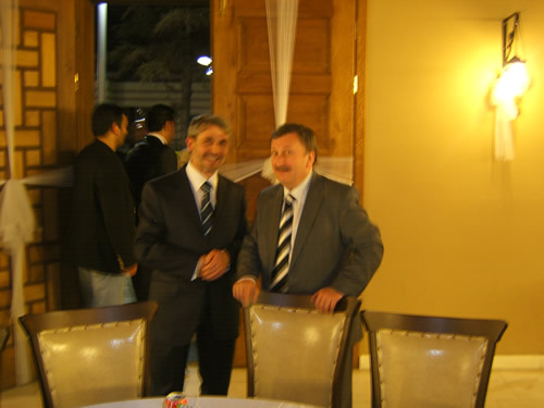 Bakan Kara, berberlerin sorunlarn dinledi...