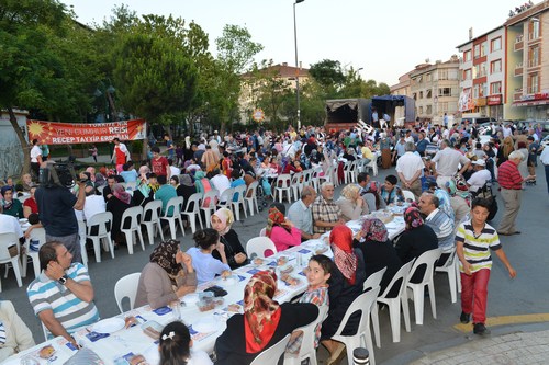 skdar Sokak ftarlar Bulgurlu Mahallesi ile devam etti