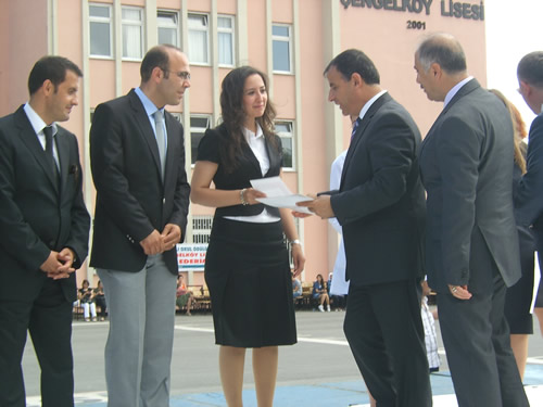 engelky Lisesi Trkiye'nin En Kaliteli Okulu dl Treni