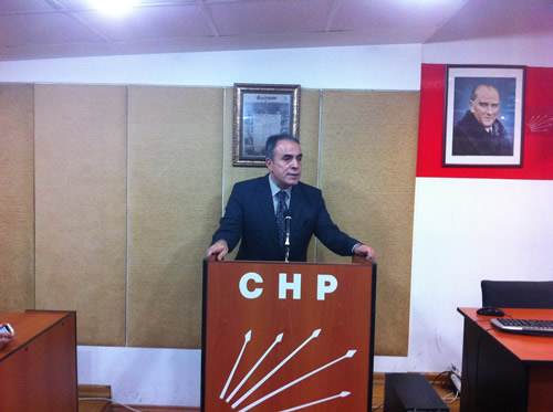 CHP skdar ''Atatrk, Cumhuriyet ve Demokrasi'' paneli