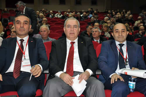 CHP skdar 10. Olaan le Kongresi'nde  aday yart