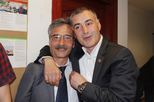 CHP skdar'da Erdoan Altan ile bakanln devrald